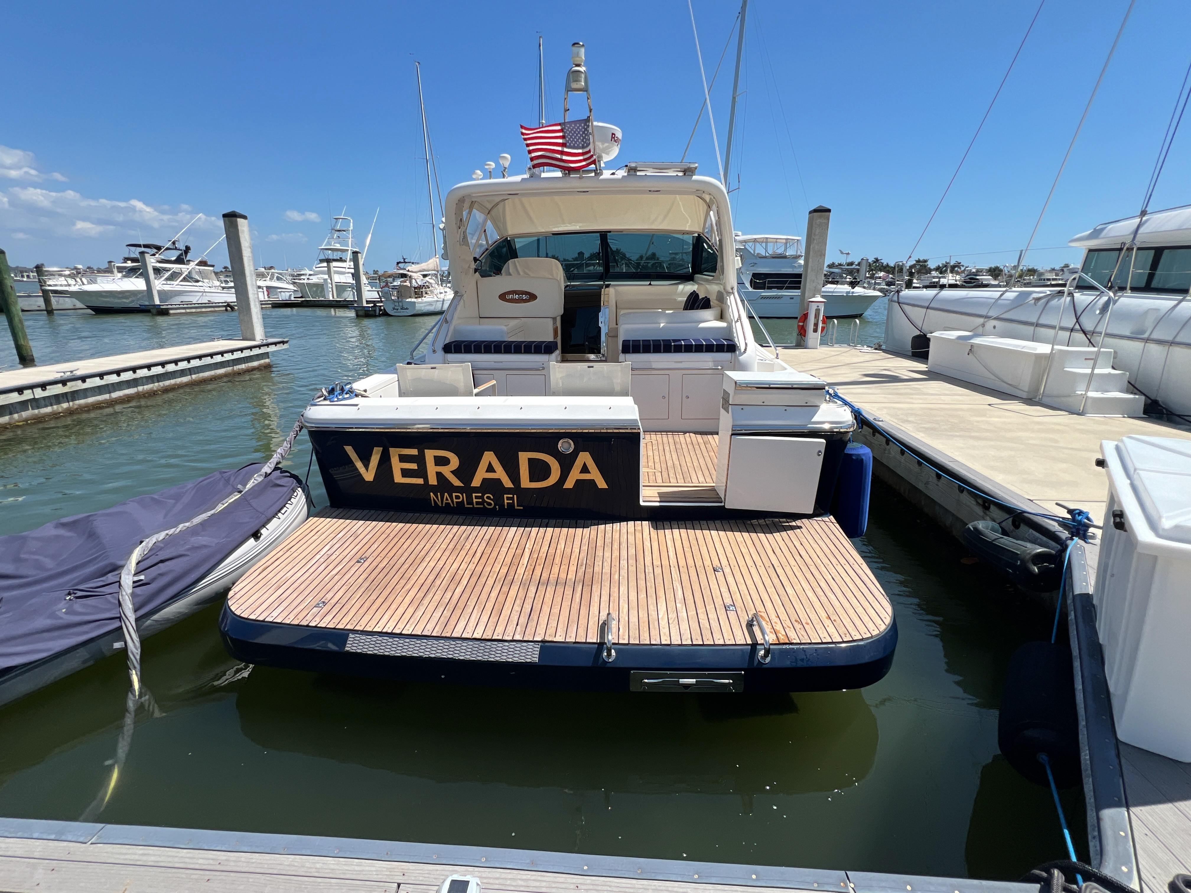 VERADA Yacht Naples Florida - Luxury Charter Vessel