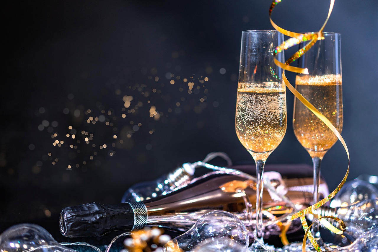 Celebrate Life's Milestones Aboard the VERADA: Naples' Premier Yacht Charter for Special Occasions